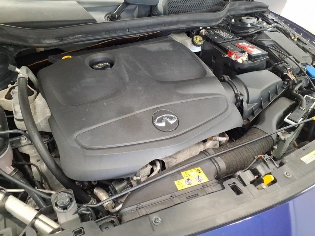 Infiniti QX30 LUXE AWD 2019