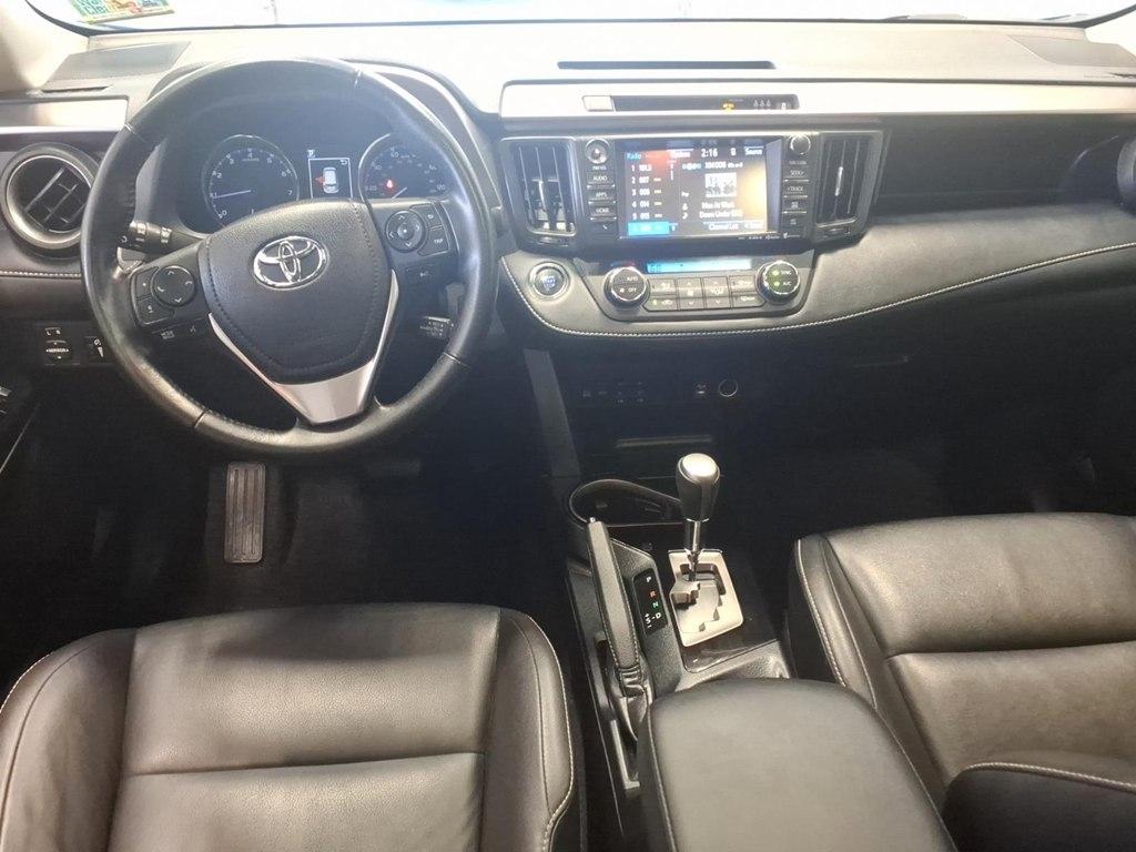 Toyota RAV4 Limited AWD (Natl) 2018