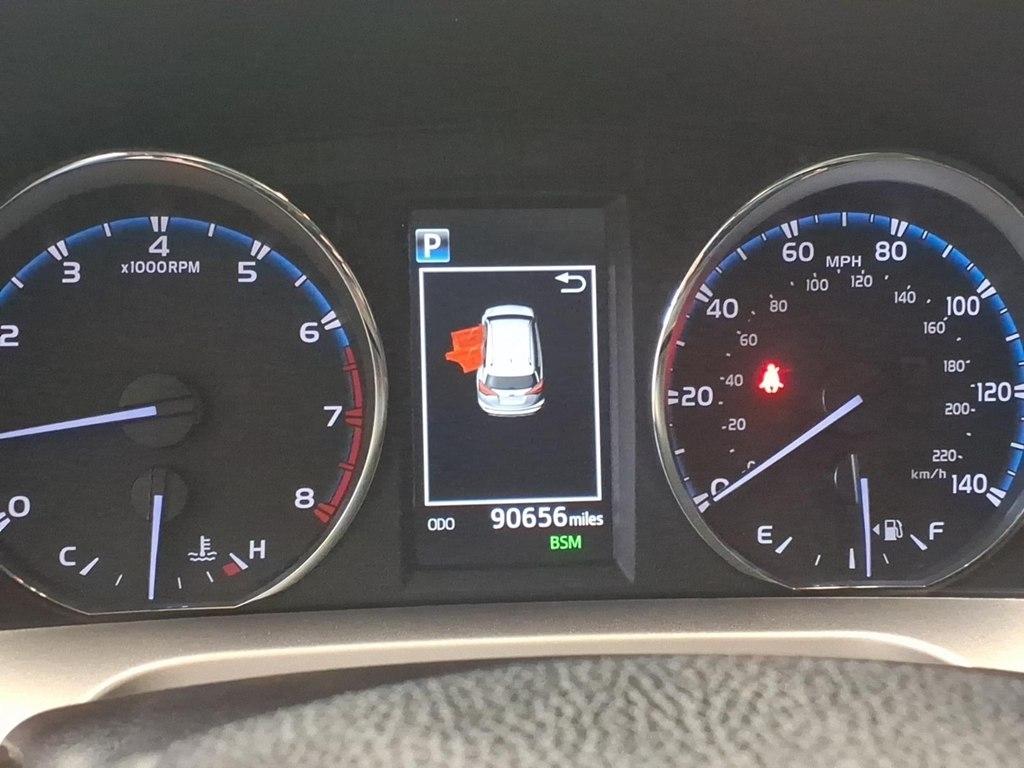 Toyota RAV4 Limited AWD (Natl) 2018