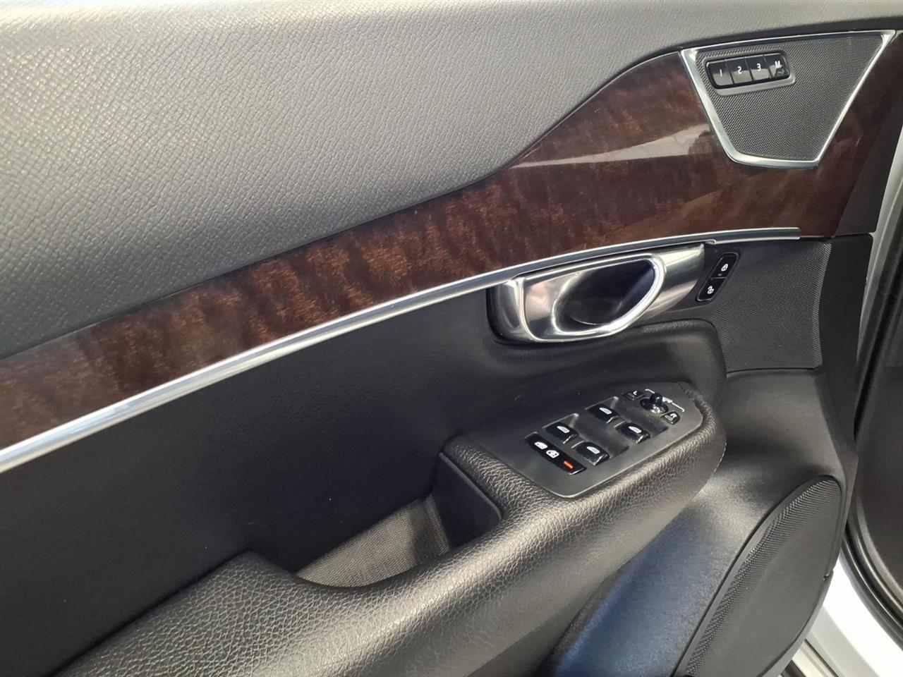 Volvo XC90 AWD 4dr T6 Momentum 2016