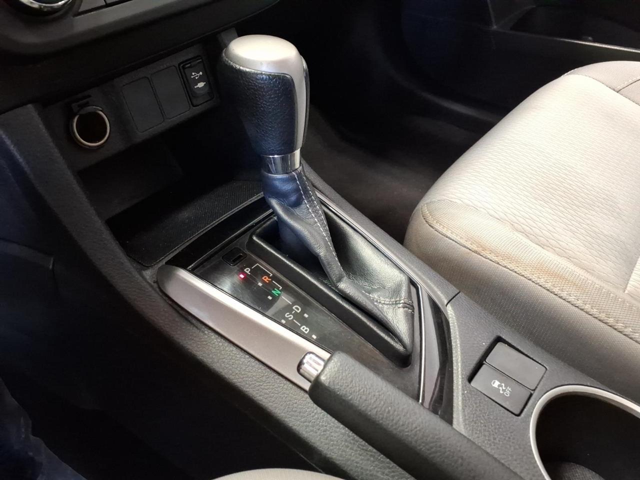 Toyota Corolla LE 4D Sedan 2015