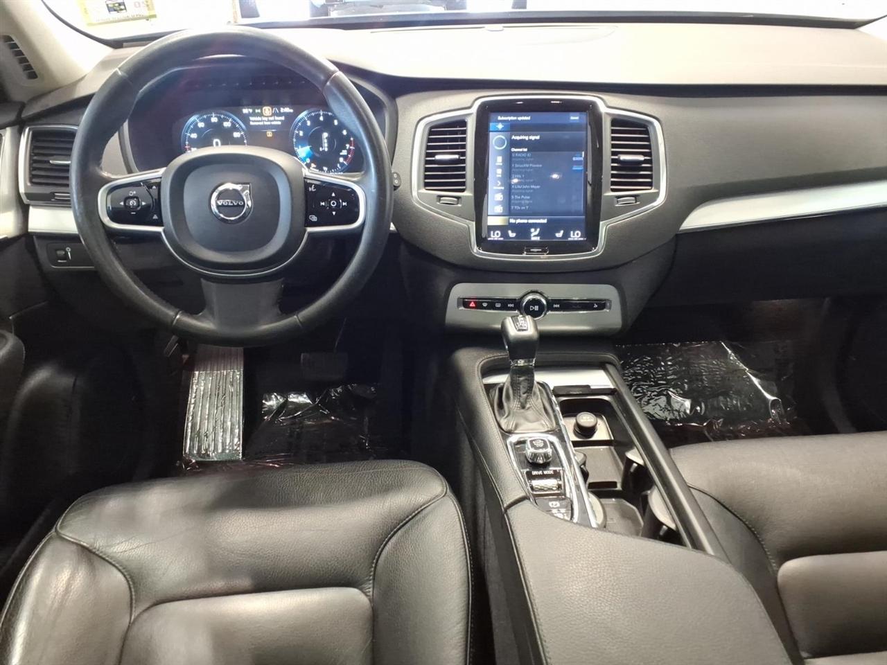 Volvo XC90 T6 AWD 7-Passenger Momentum 2018