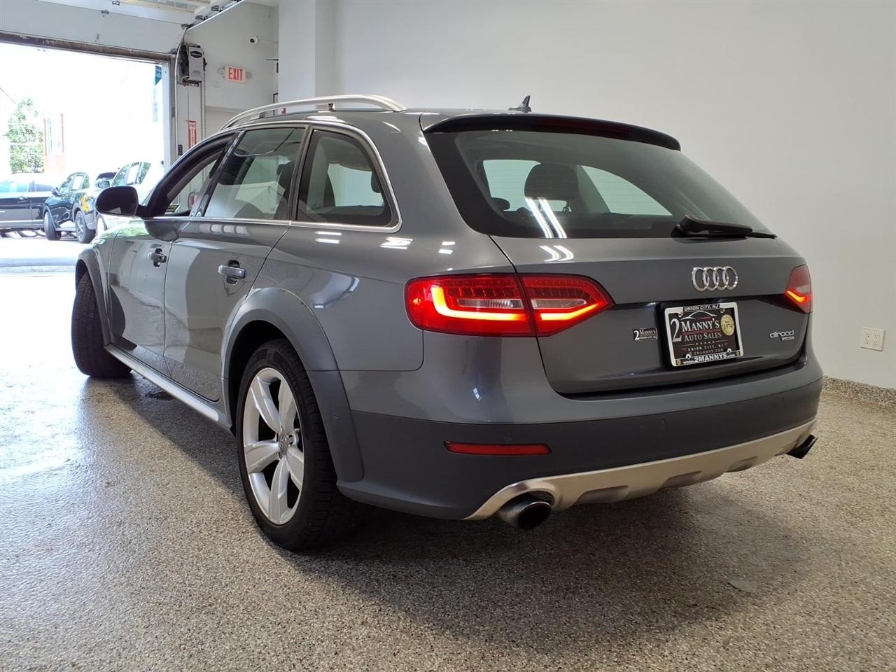 Audi allroad 4dr Wgn Premium Plus 2013