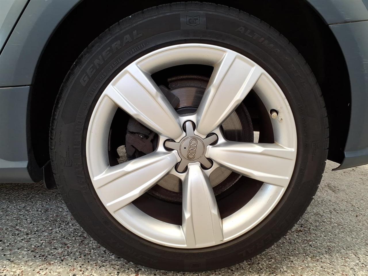 Audi allroad 4dr Wgn Premium Plus 2013