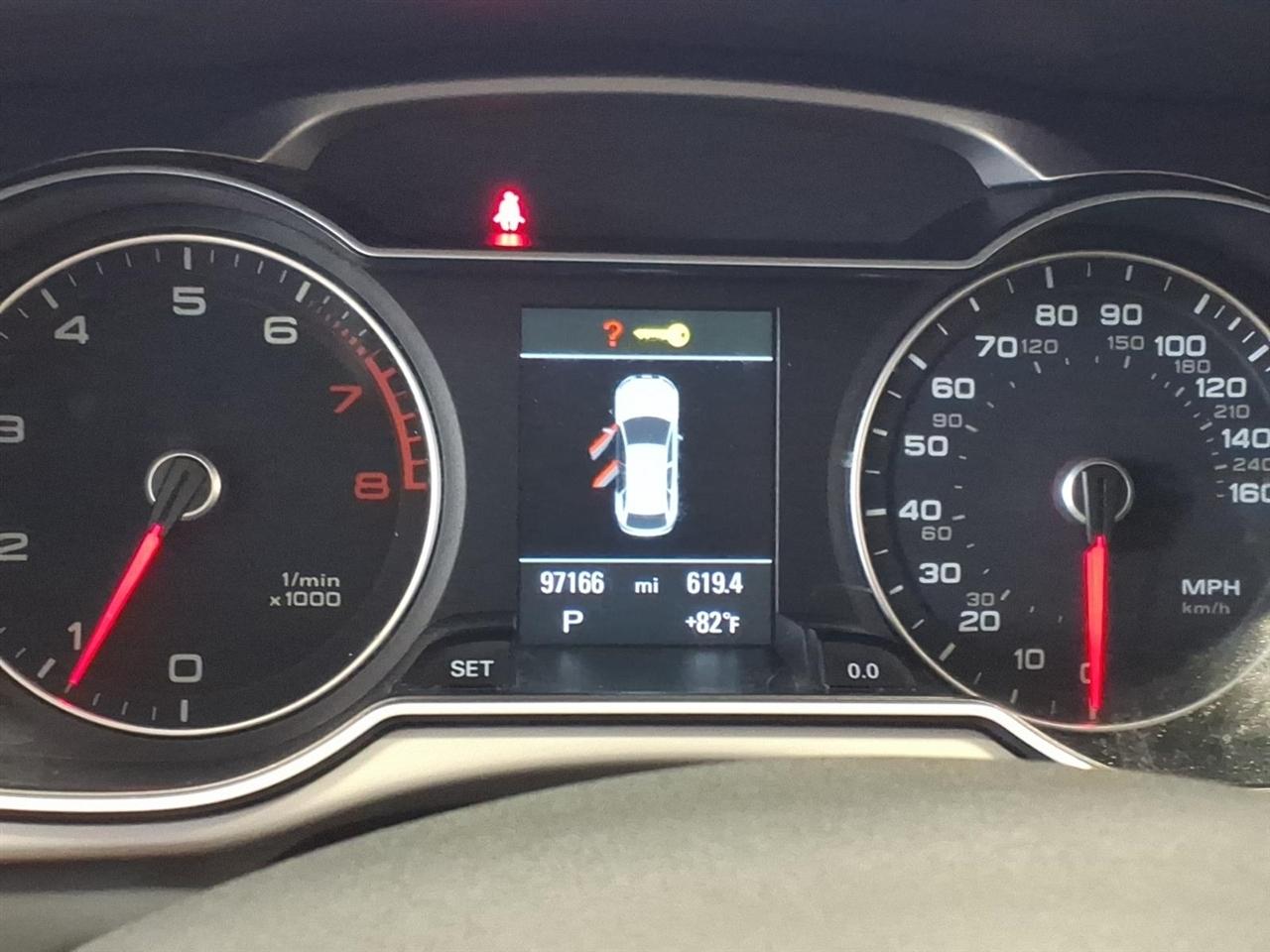 Audi allroad 4dr Wgn Premium Plus 2013