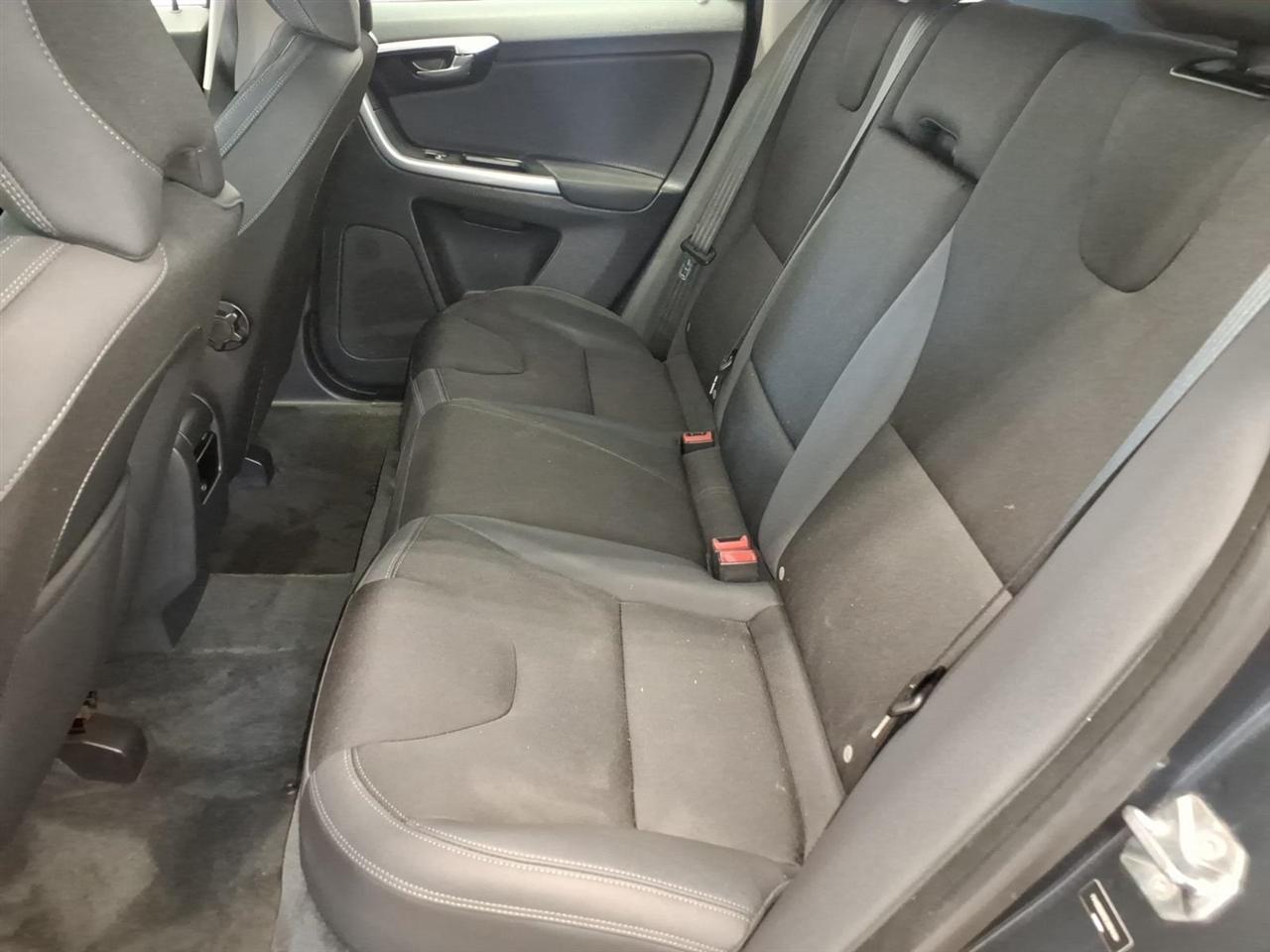 Volvo XC60 AWD 4dr 3.2L 2014