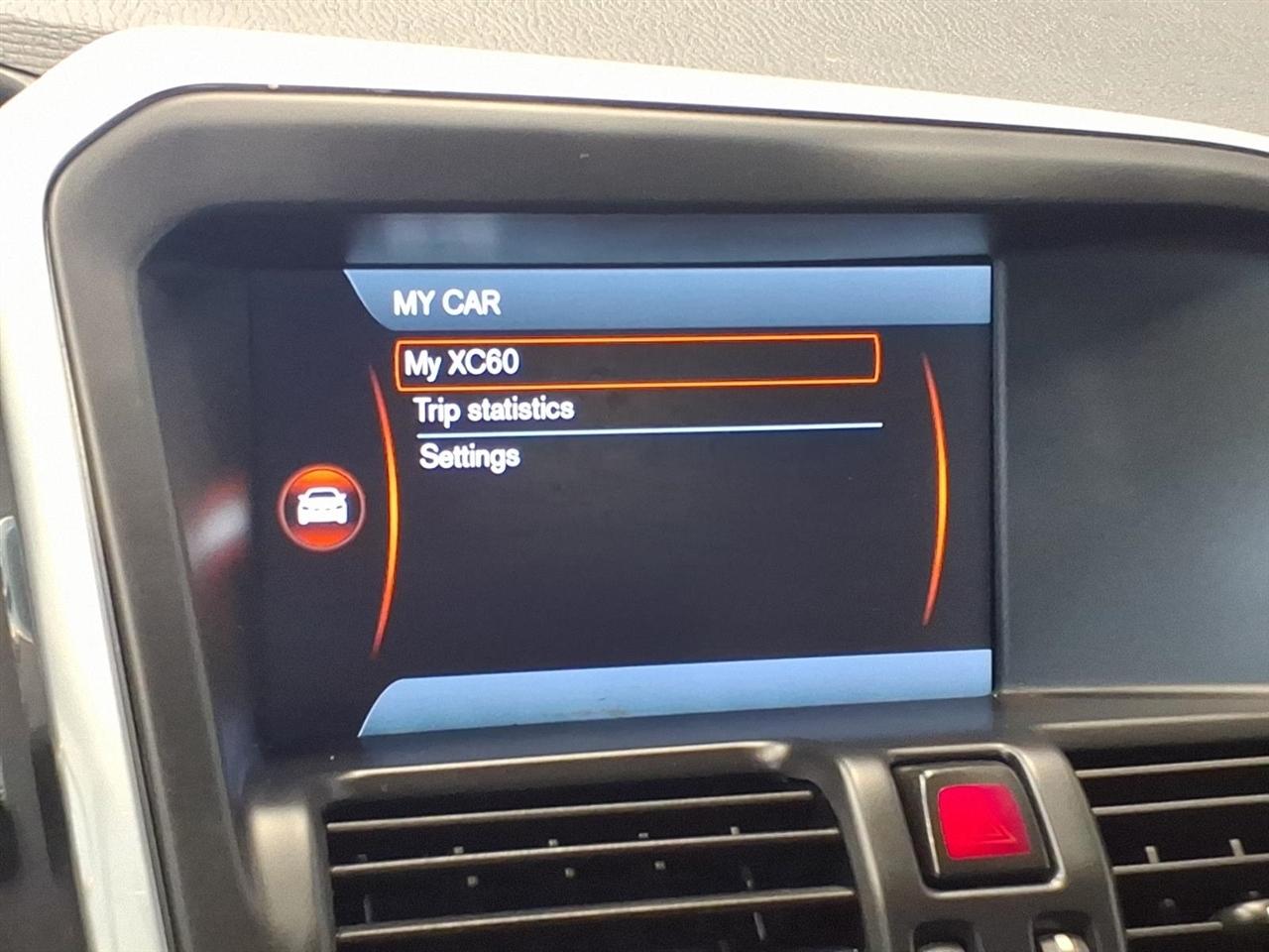 Volvo XC60 AWD 4dr 3.2L 2014