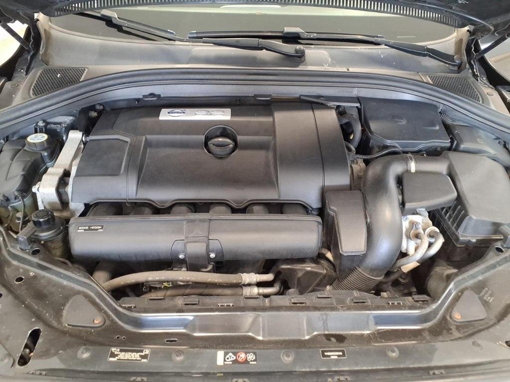 Volvo XC60 AWD 4dr 3.2L 2014