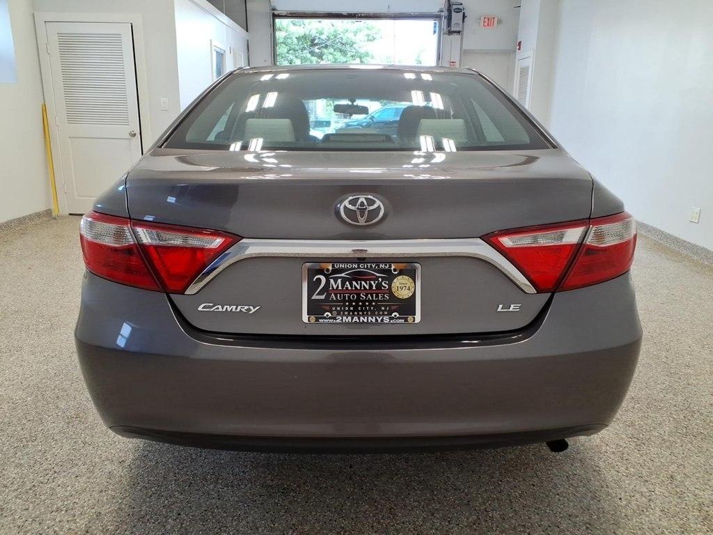 Toyota Camry LE 2016