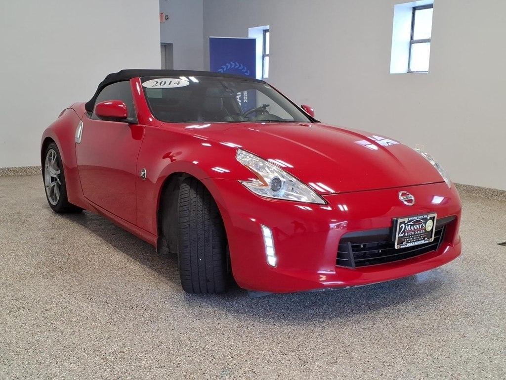 Nissan 370Z 2dr Roadster Auto Touring Sport 2014