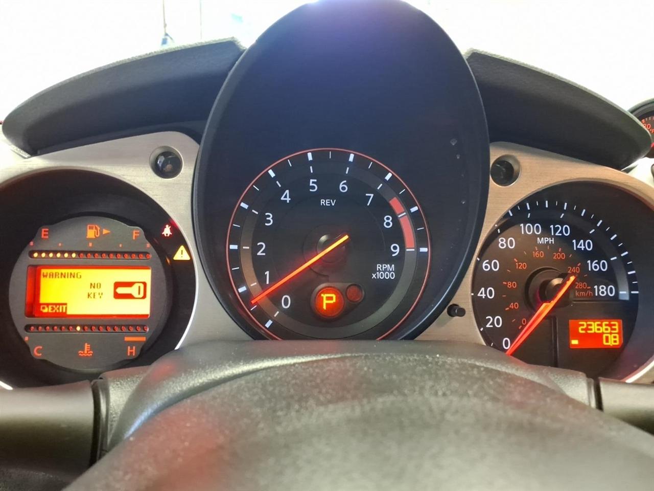 Nissan 370Z 2dr Roadster Auto Touring Sport 2014