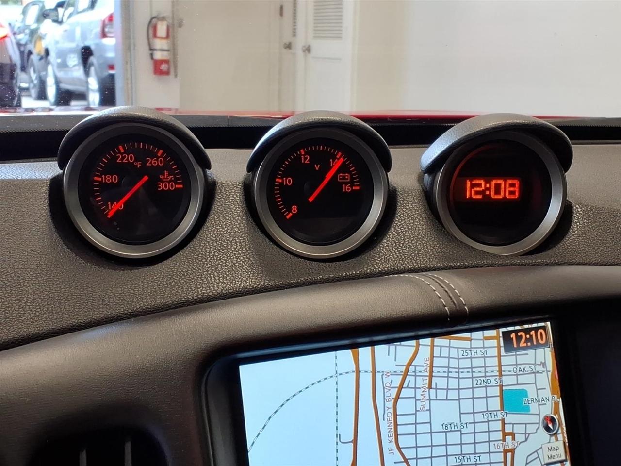 Nissan 370Z 2dr Roadster Auto Touring Sport 2014