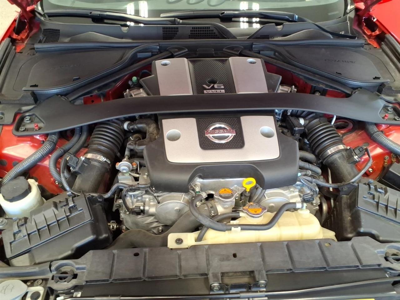 Nissan 370Z 2dr Roadster Auto Touring Sport 2014