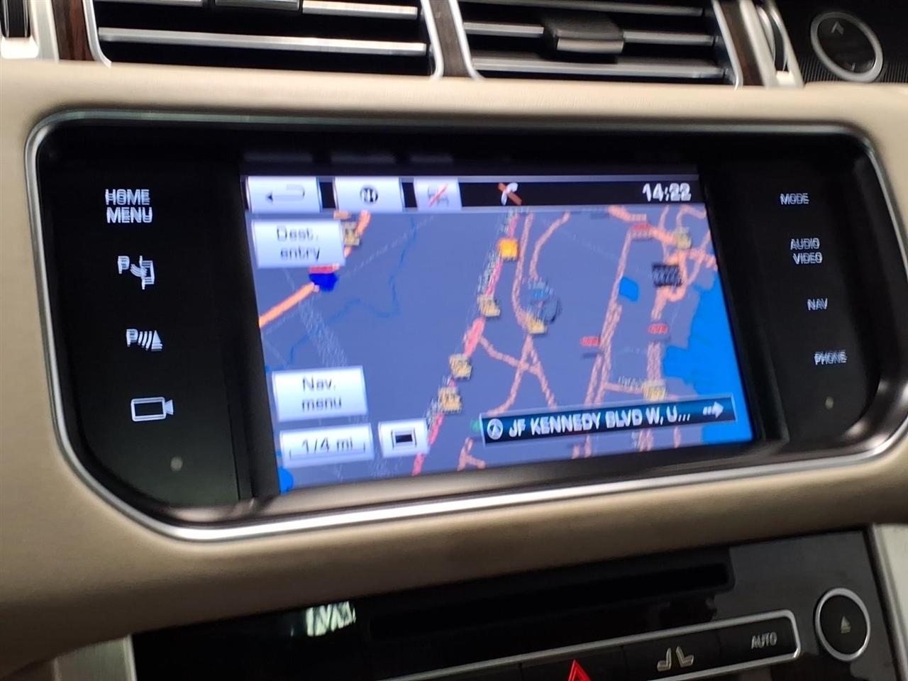 Land Rover Range Rover 4WD 4dr Supercharged 2014