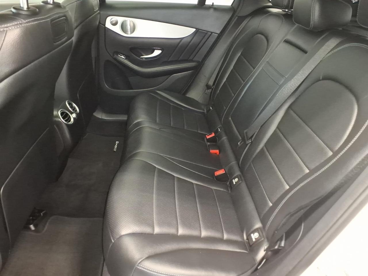 Mercedes-Benz GLC GLC 300 4MATIC SUV 2019