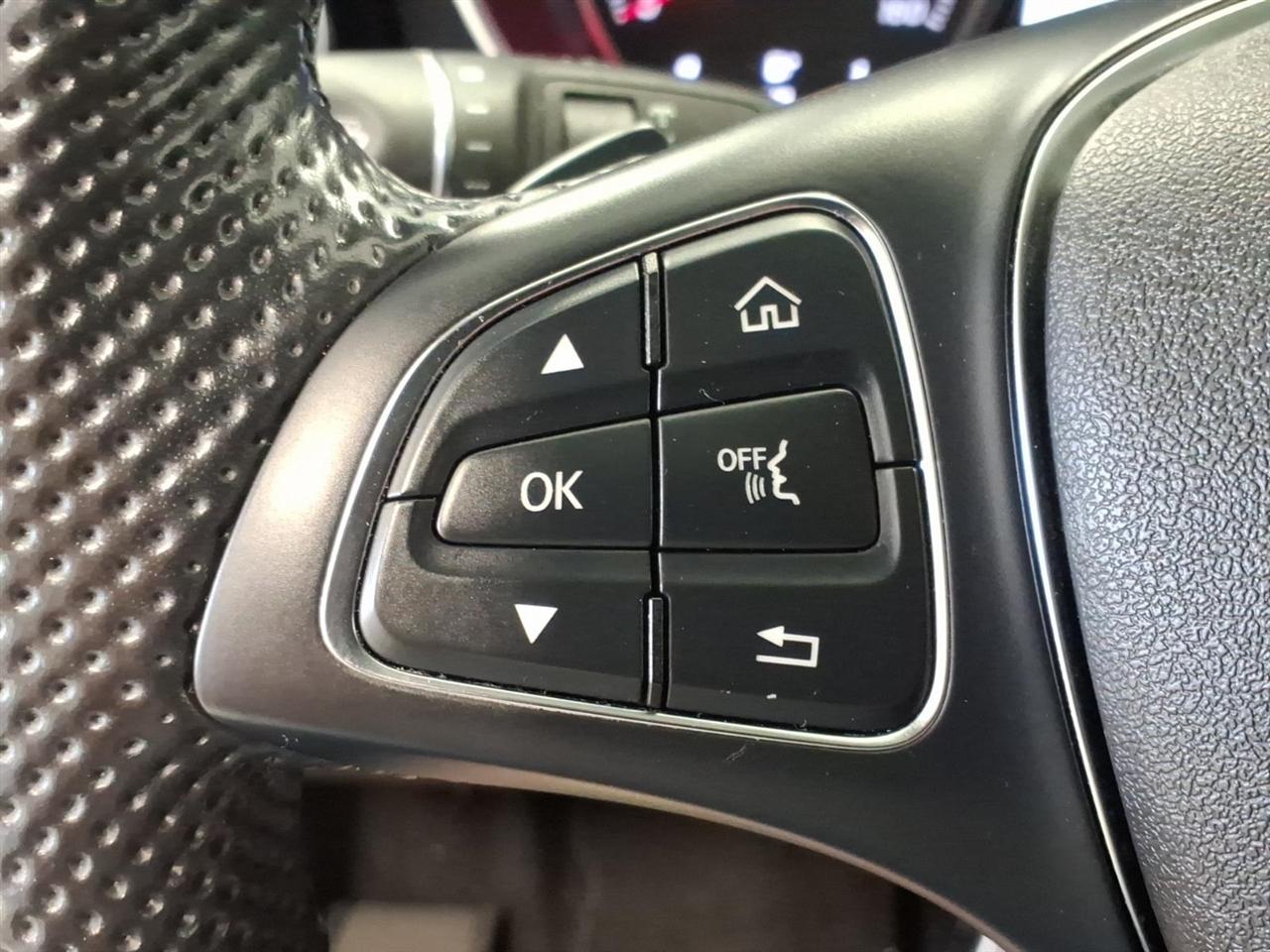 Mercedes-Benz GLC GLC 300 4MATIC SUV 2019