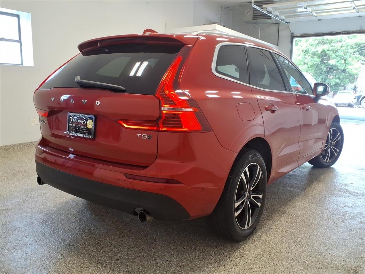 Volvo XC60 T5 AWD Momentum 2019