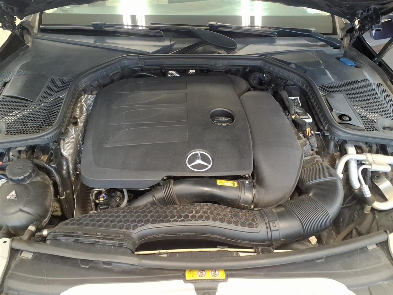 Mercedes-Benz C-Class C300 4MATIC Sedan 2019