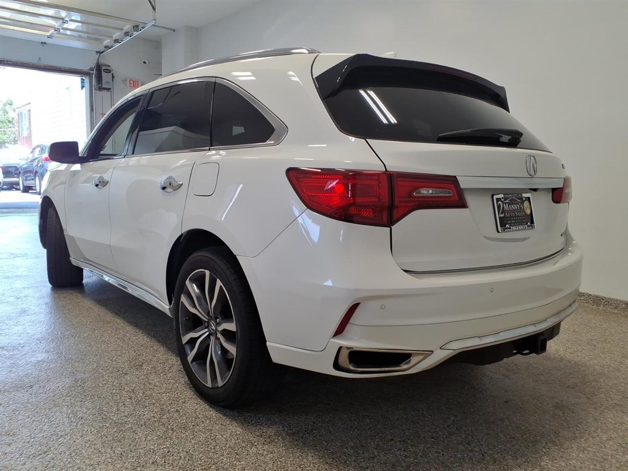Acura MDX SH-AWD w/Advance Pkg 2019