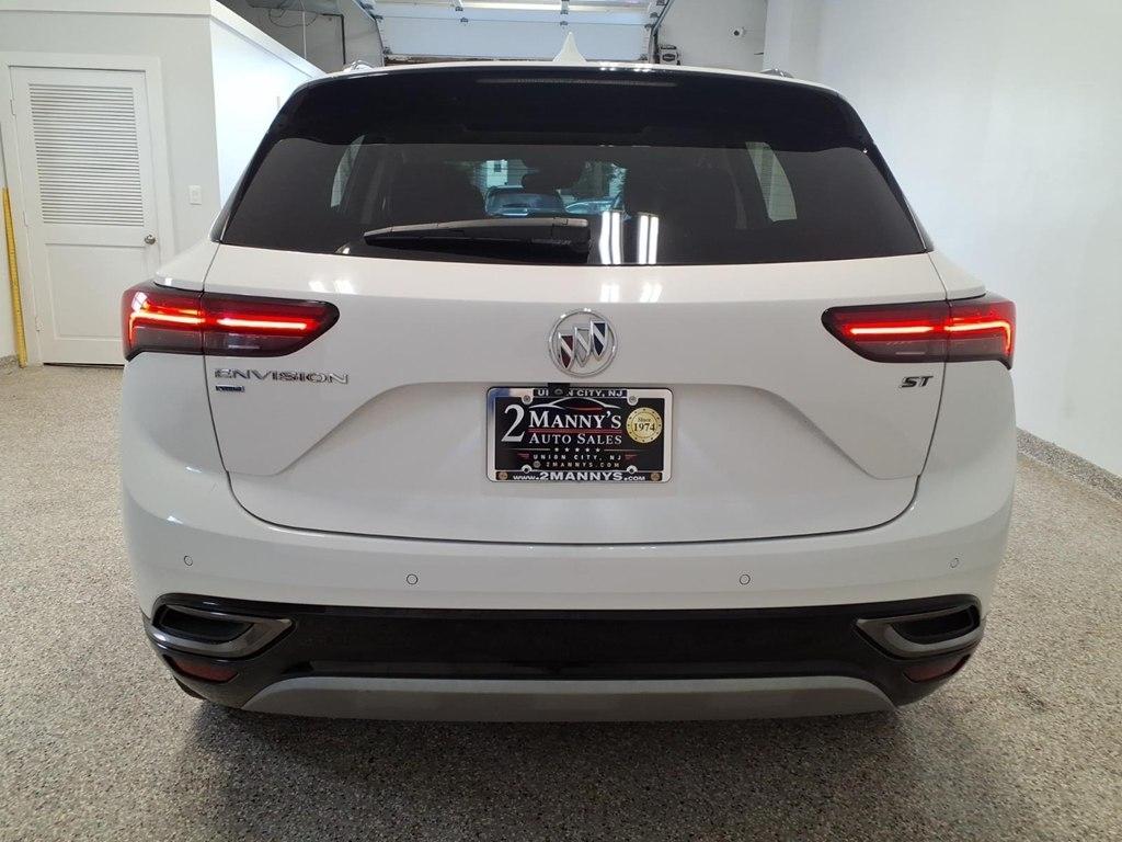 Buick Envision  2021