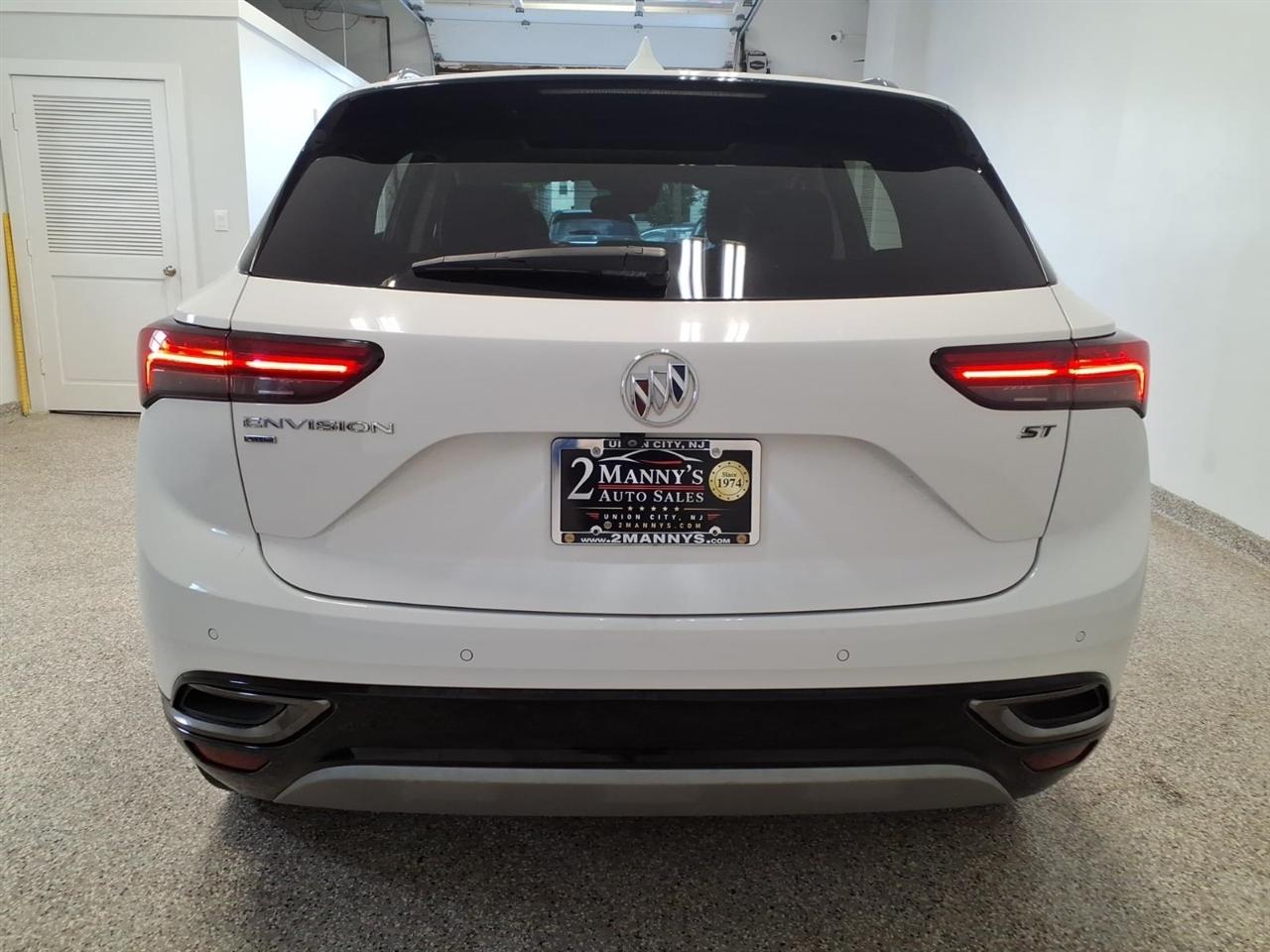 Buick Envision  2021