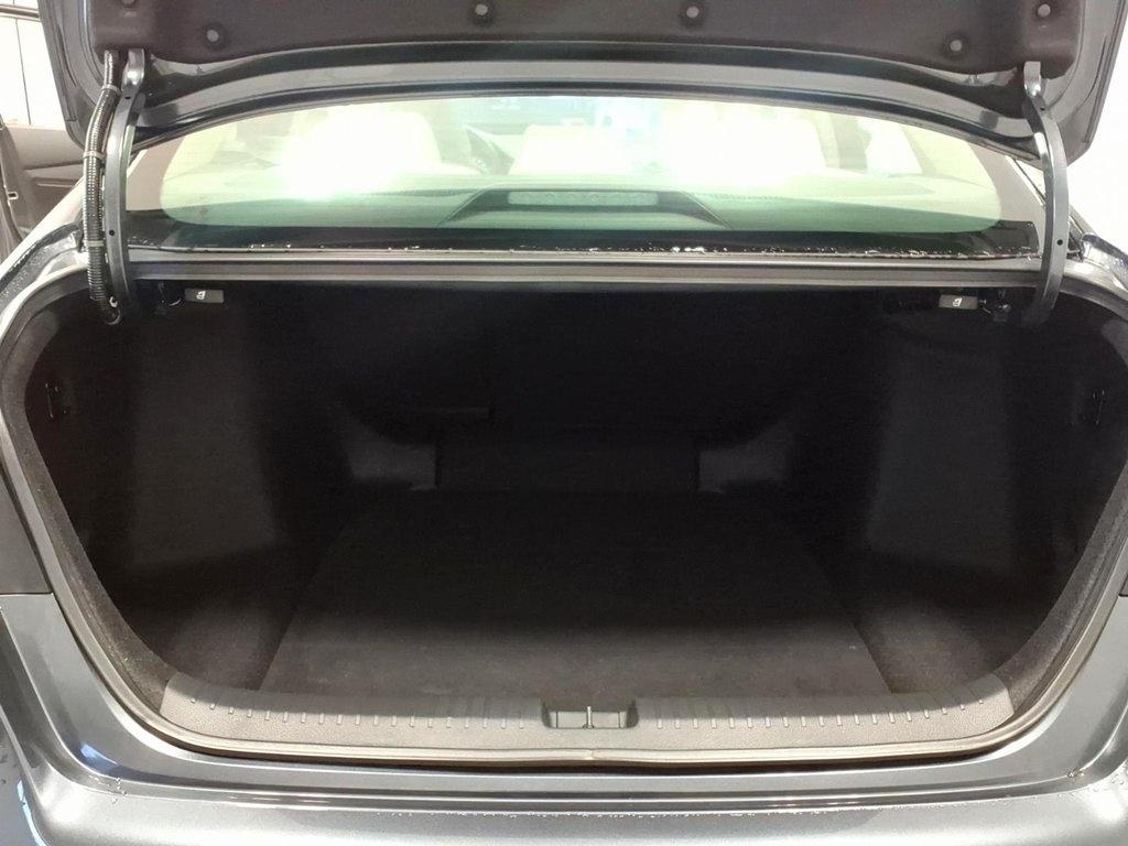 Honda Accord photo 24