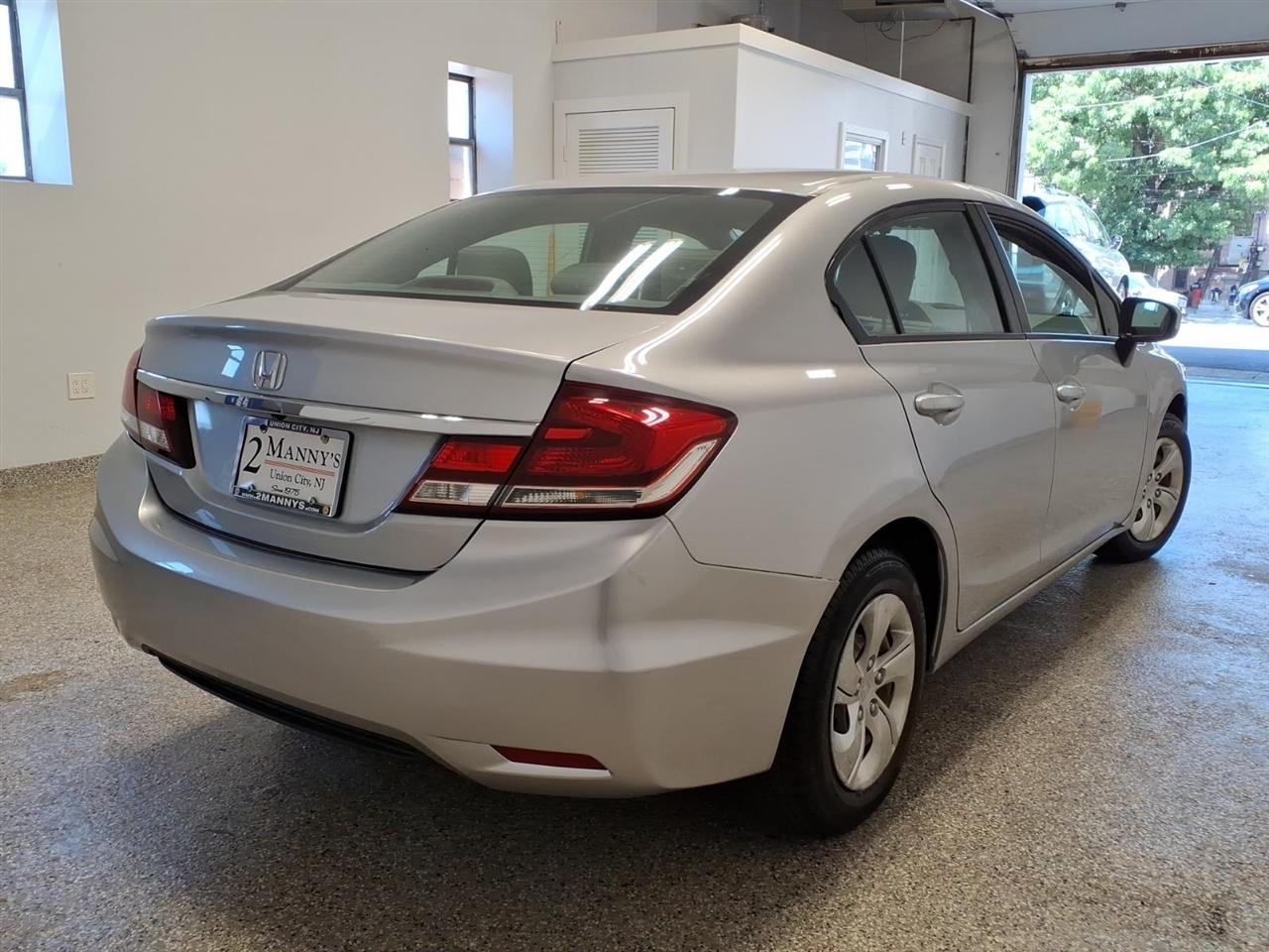 Honda Civic Sedan 4dr CVT LX 2015