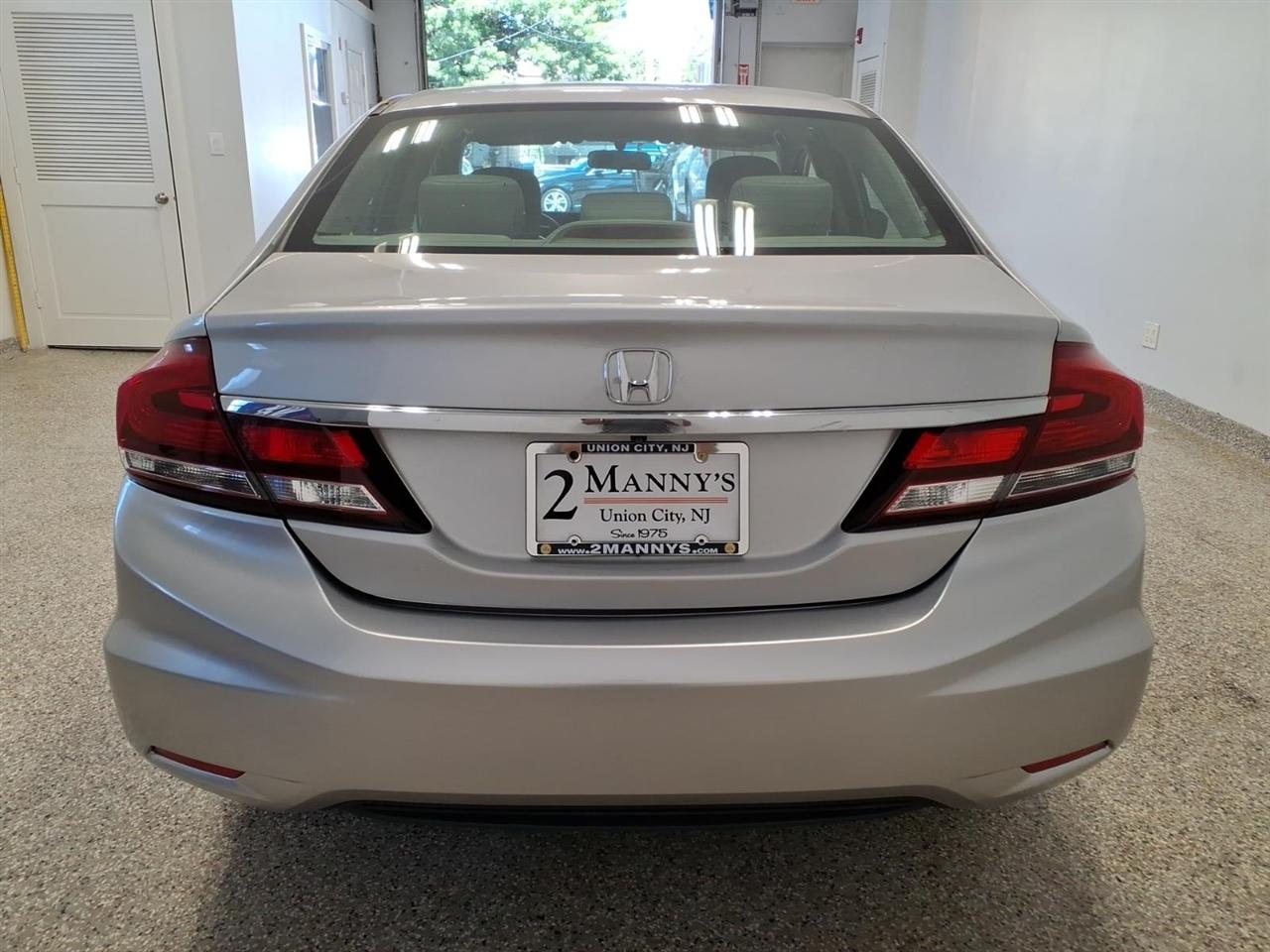 Honda Civic Sedan 4dr CVT LX 2015