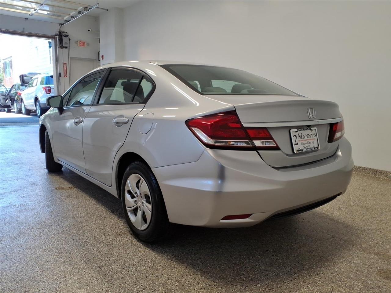 Honda Civic Sedan 4dr CVT LX 2015