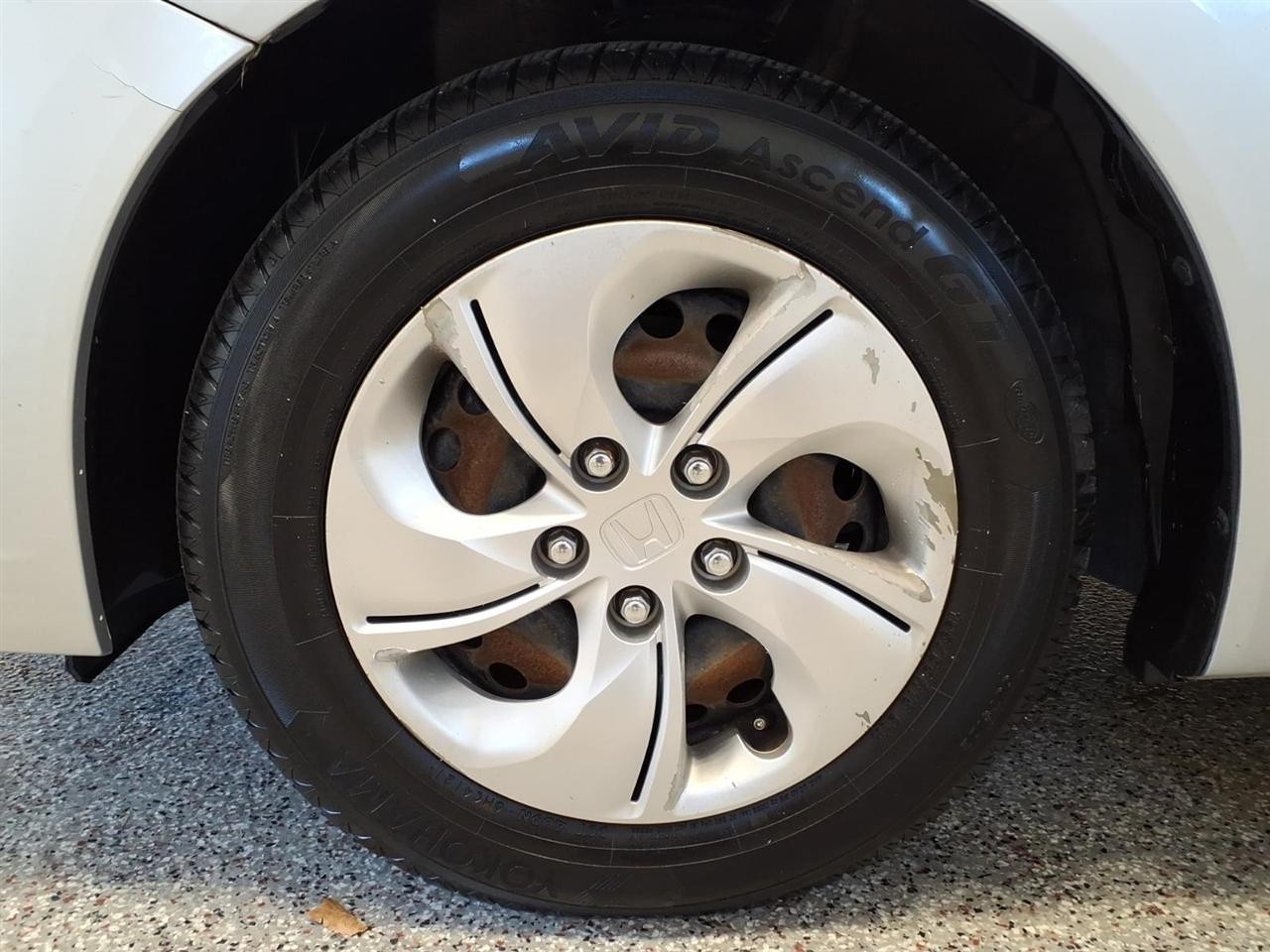 Honda Civic Sedan 4dr CVT LX 2015
