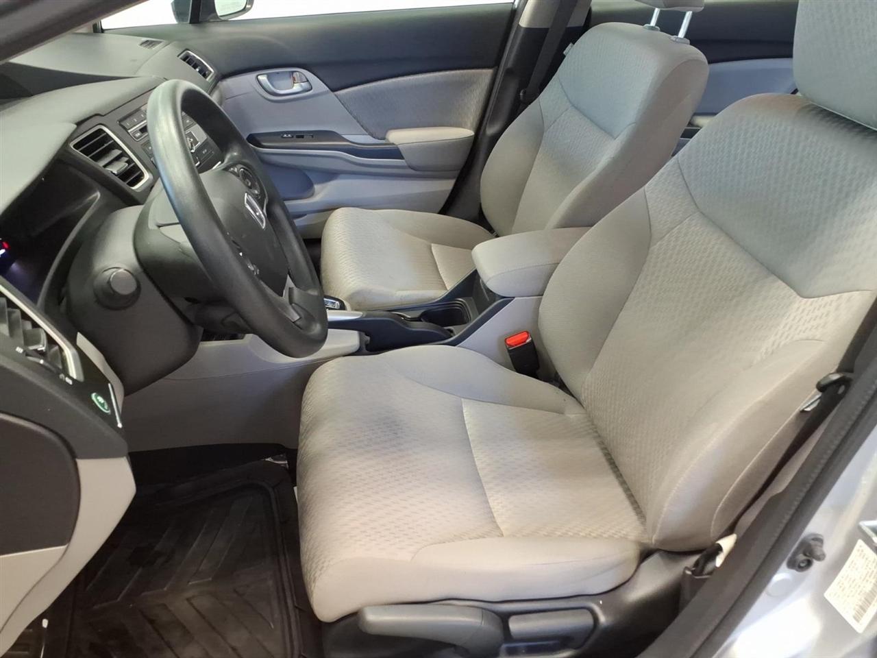 Honda Civic Sedan 4dr CVT LX 2015