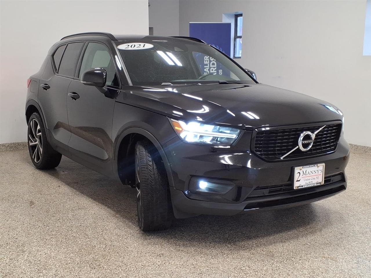 Volvo XC40 T5 AWD R-Design 2021