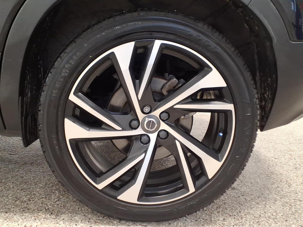 Volvo XC40 T5 AWD R-Design 2021