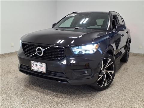 2021 Volvo XC40 T5 AWD R-Design