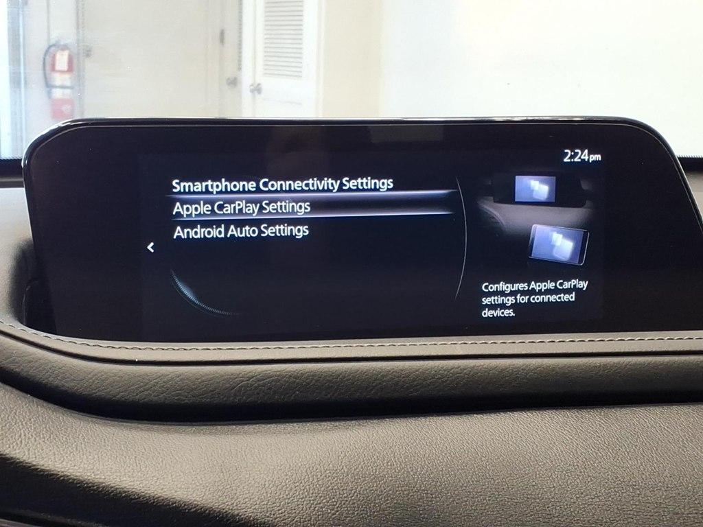 Mazda CX-30 photo 13