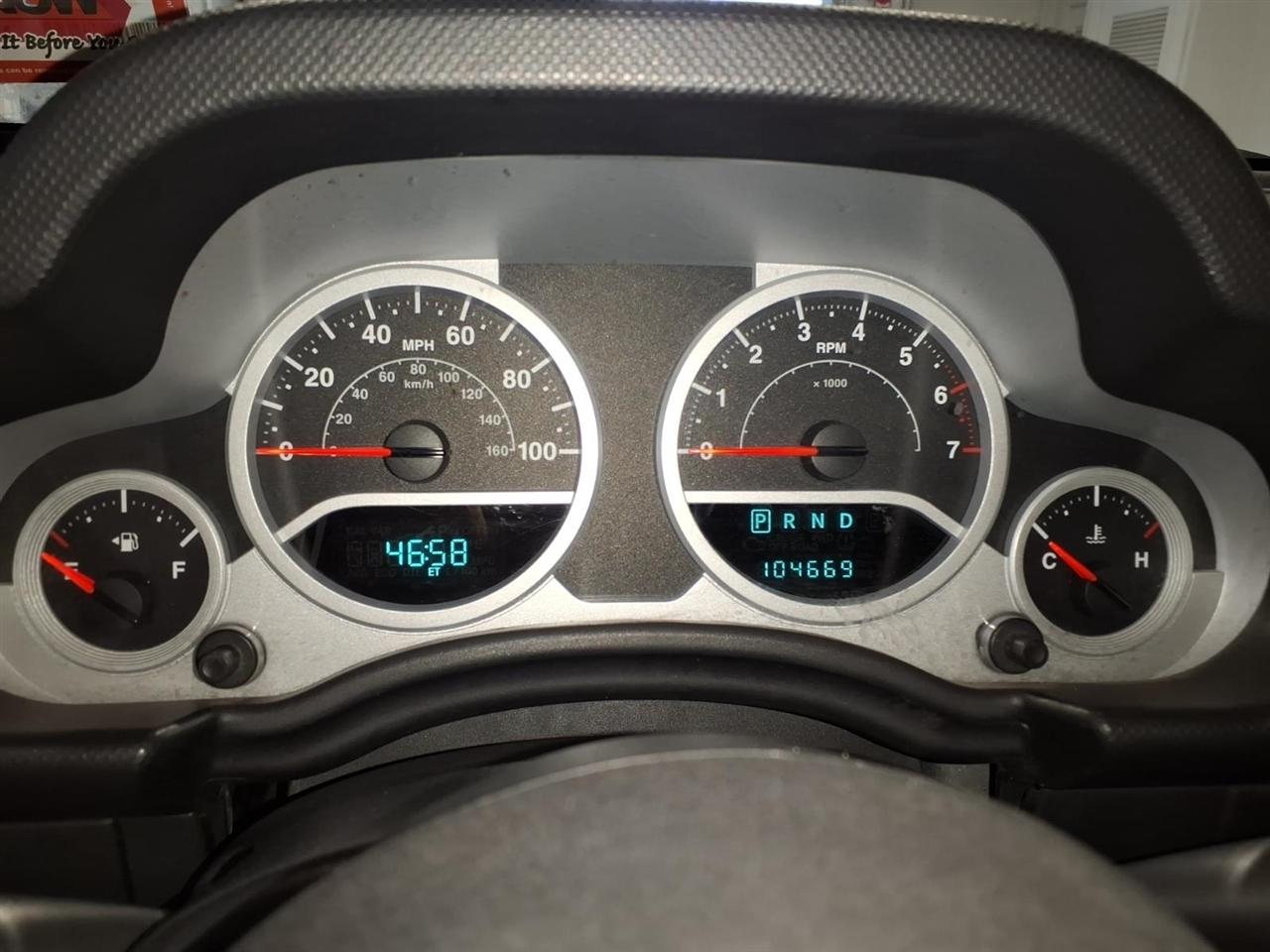Jeep Wrangler 4WD 4dr Unlimited Sahara 2008