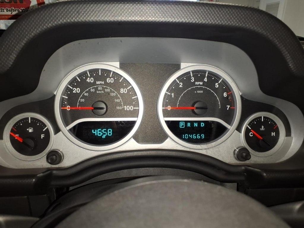 Jeep Wrangler photo 10