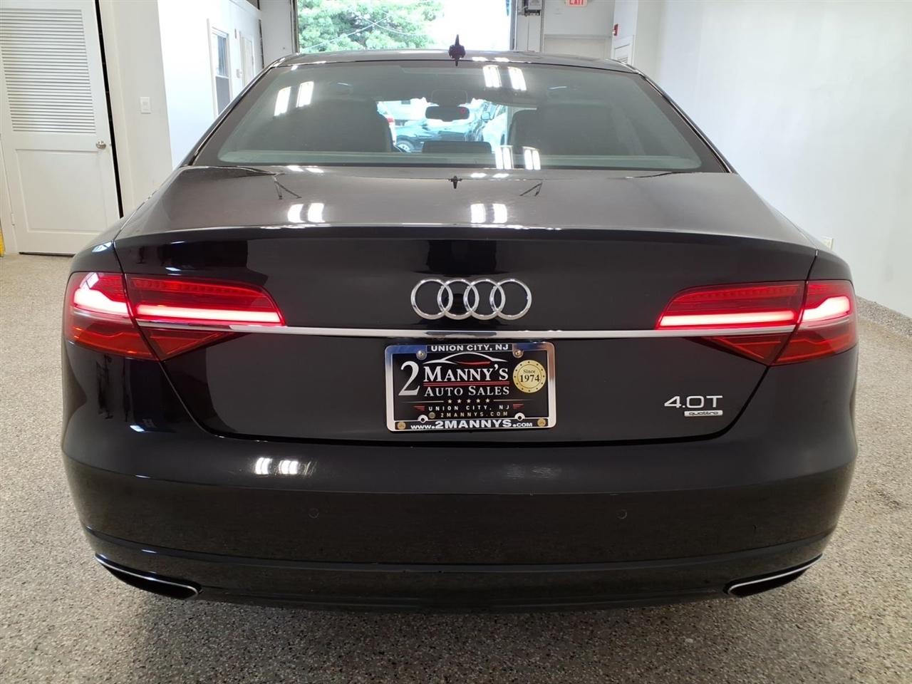Audi A8 L 4dr Sdn 4.0T Sport 2017