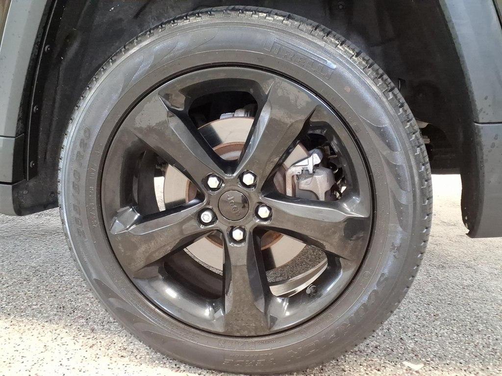 Jeep Grand Cherokee L photo 7