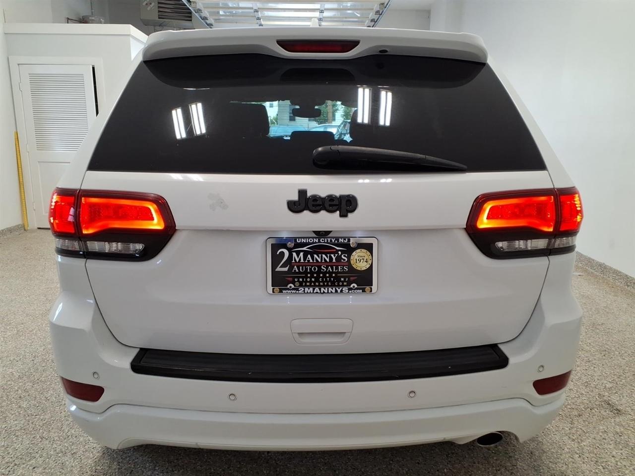Jeep Grand Cherokee  2018