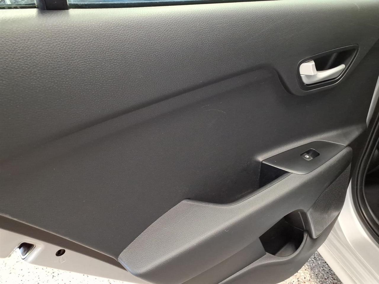 Kia Rio 5-door S Auto 2021