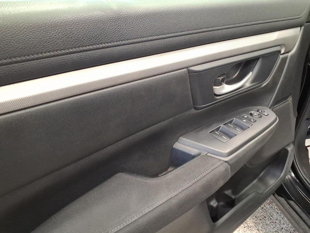 Honda CR-V photo 8