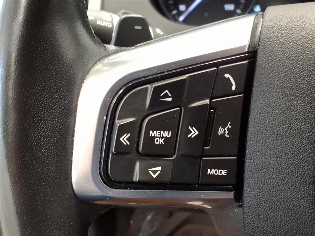 Land Rover Discovery Sport HSE Luxury 4WD 2018