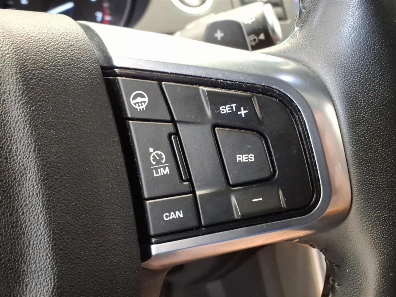 Land Rover Discovery Sport HSE Luxury 4WD 2018