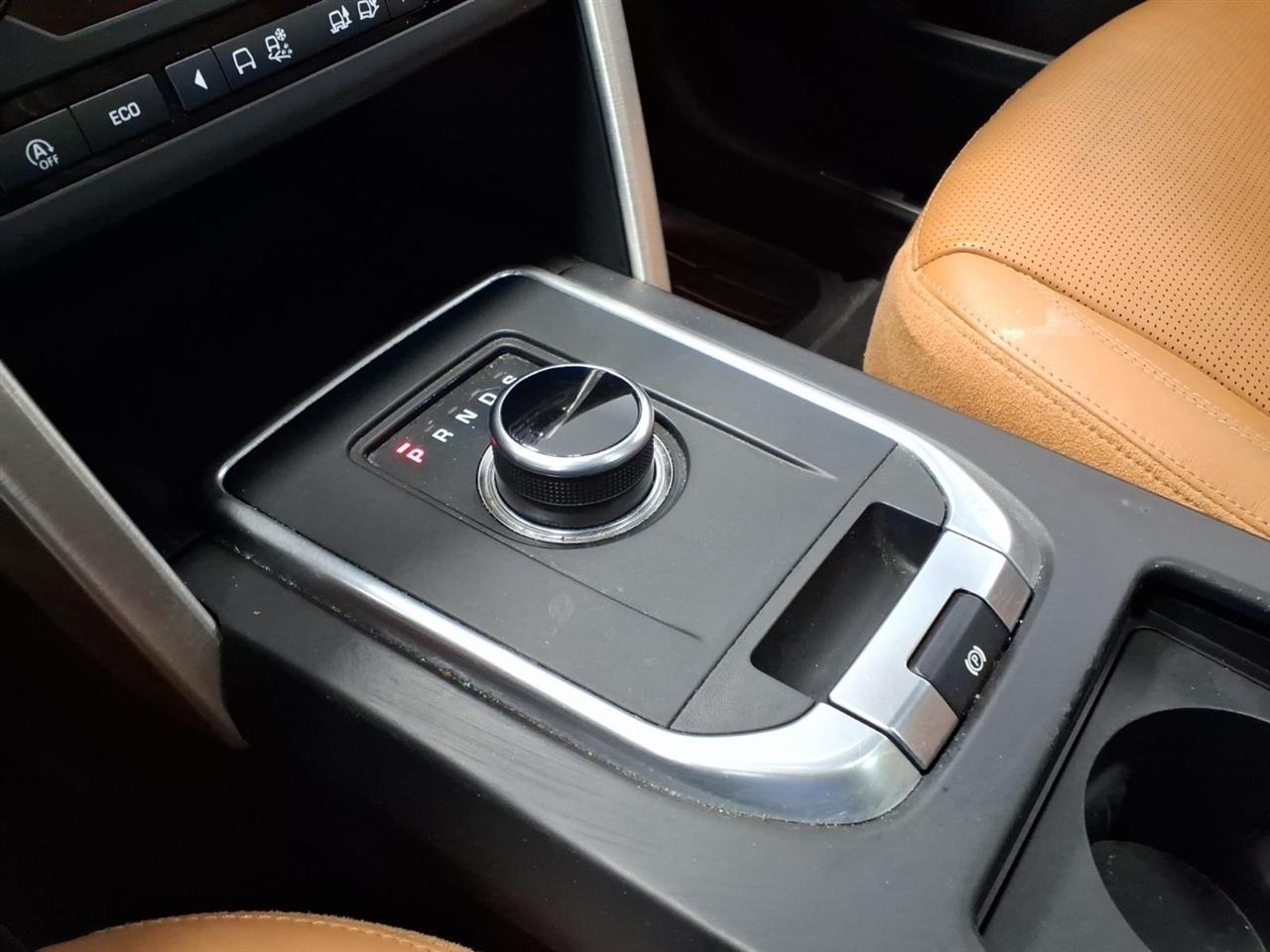 Land Rover Discovery Sport HSE Luxury 4WD 2018