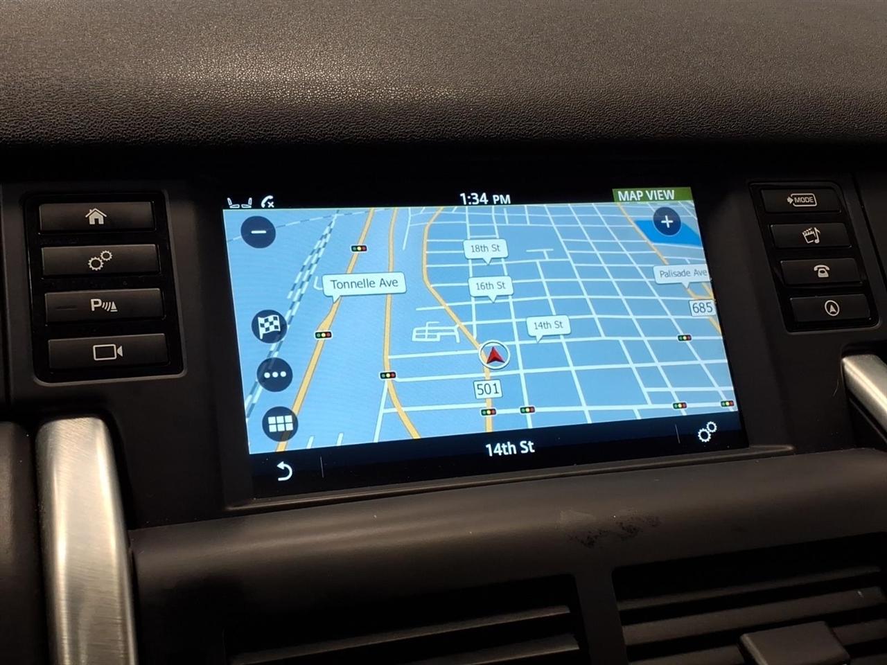 Land Rover Discovery Sport HSE Luxury 4WD 2018