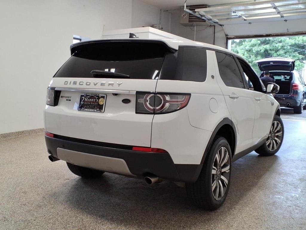 Land Rover Discovery Sport photo 4