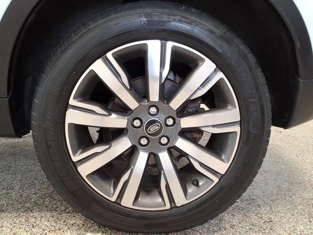Land Rover Discovery Sport photo 7