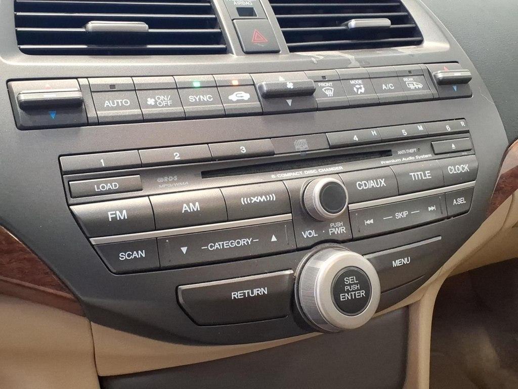 Honda Accord photo 13