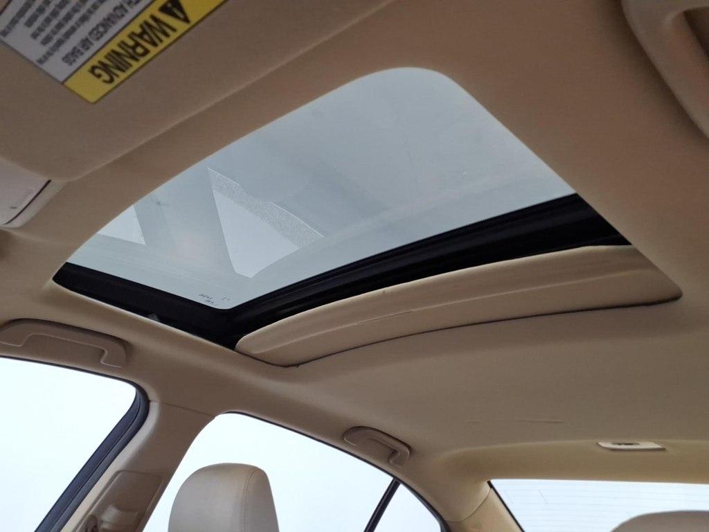 Honda Accord photo 19